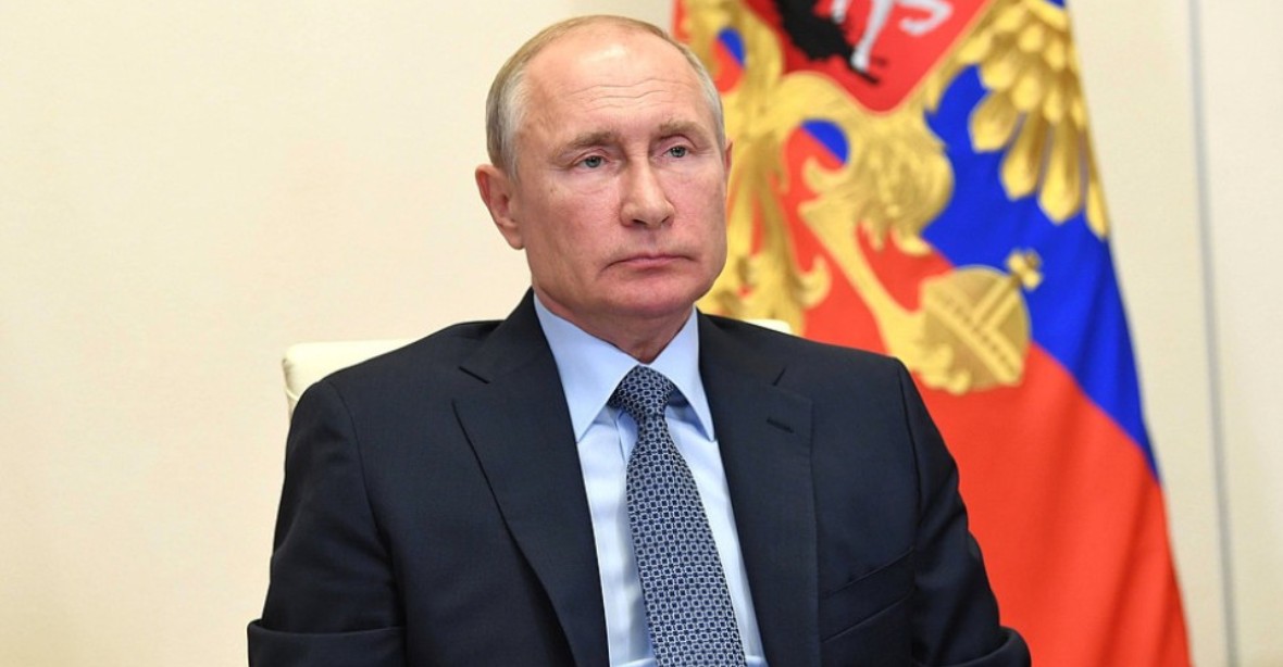 Rusko není Putinova řiť, vzkázal zpěvák ruské kapely DDT. Šetří ho policie