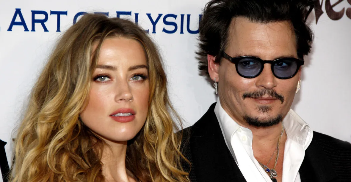 Johnny Depp vyhrál soud s bývalou manželkou Amber Heardovou