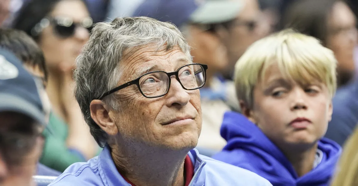 Bill Gates pohnutý k slzám. Jeho nadace dostala miliardy od Warrena Buffeta