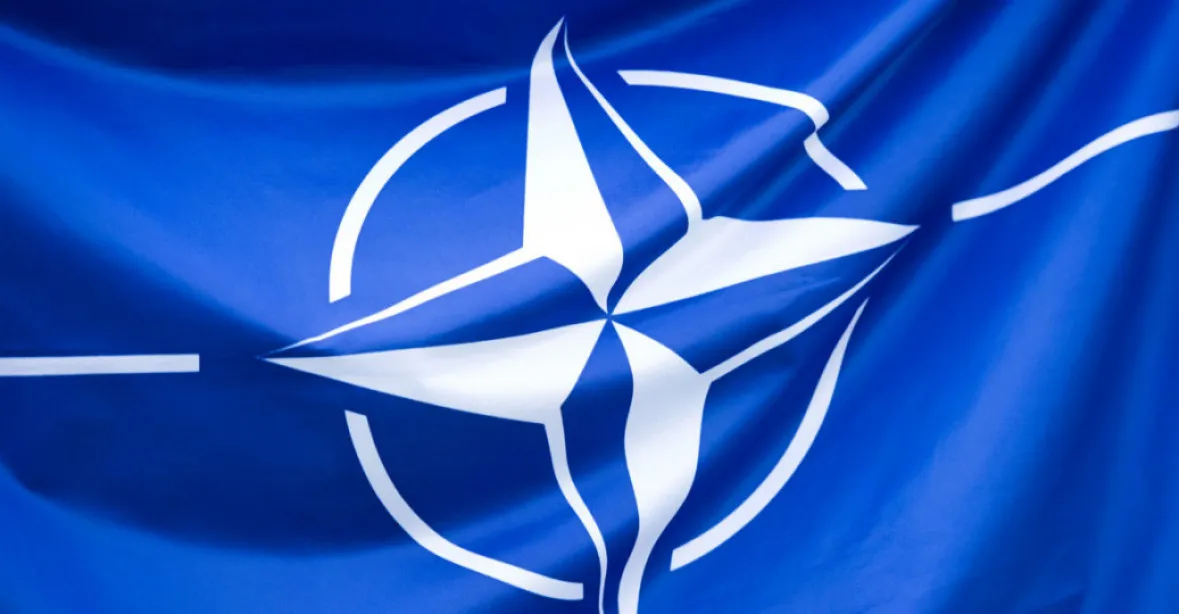 Čína se oficiálně stala hrozbou pro NATO. Aliance už nepovažuje Rusko za partnera