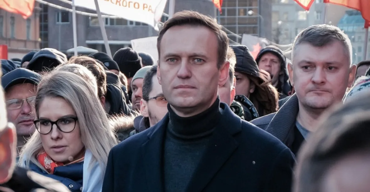 „Žiju si za plotem jako Putin.“ Navalnyj popisuje své dny v trestanecké kolonii