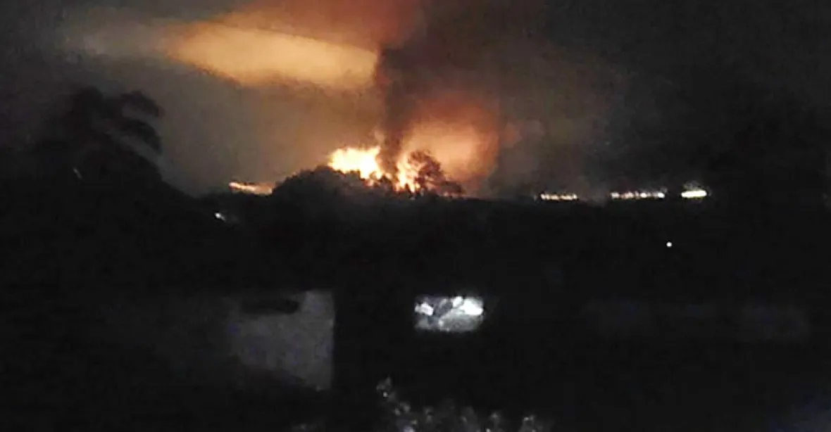 V Řecku se zřítilo ukrajinské letadlo. Exploze zněly ještě dvě hodiny po havárii