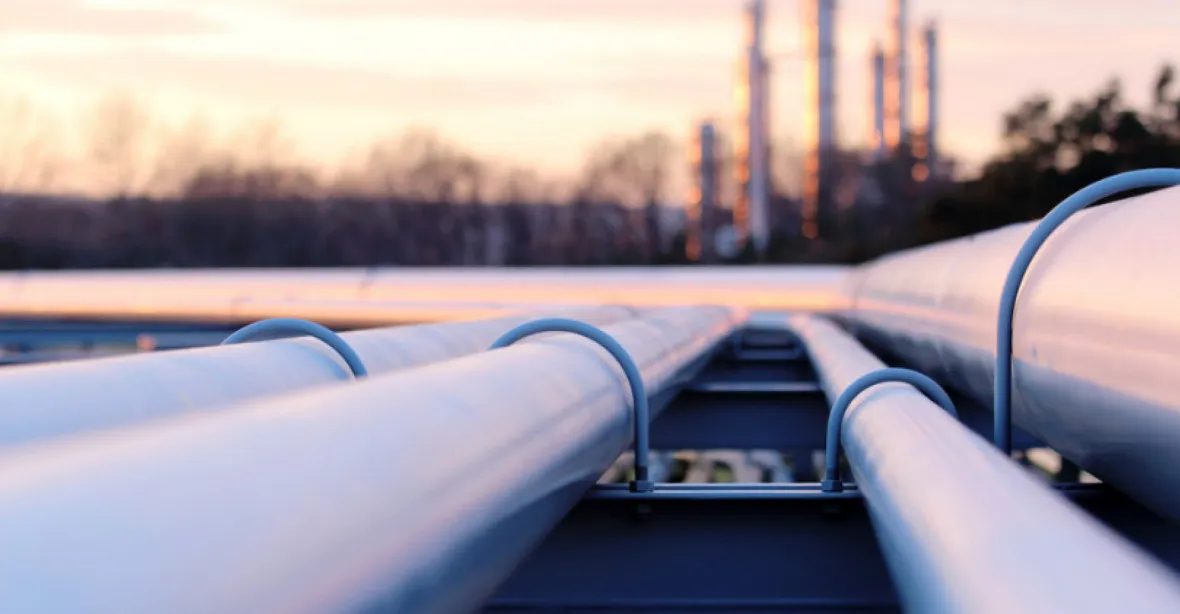 Dodávky plynu Nord Streamem slábnou. Jeho cena je poprvé od března nad 190 eury
