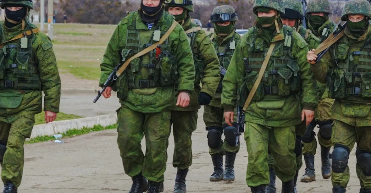Do ruských ozbrojených sil už vstoupilo 200 tisíc mobilizovaných. Nejméně 355 tisíc osob z Ruska uteklo