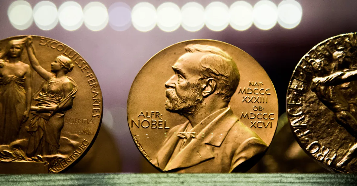 Nobelovu cenu za ekonomii mají tři Američané za výzkum bank a finančních krizí