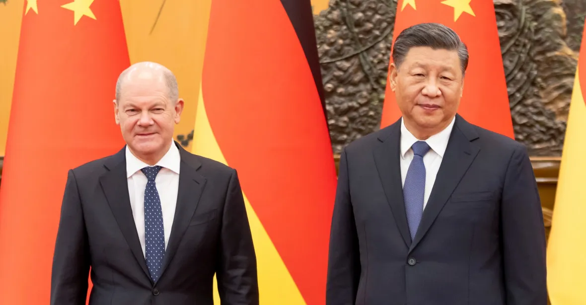 „Scholz v Pekingu podkopával Evropu.“ Německo podle kritiků nezměnilo politiku vůči Číně