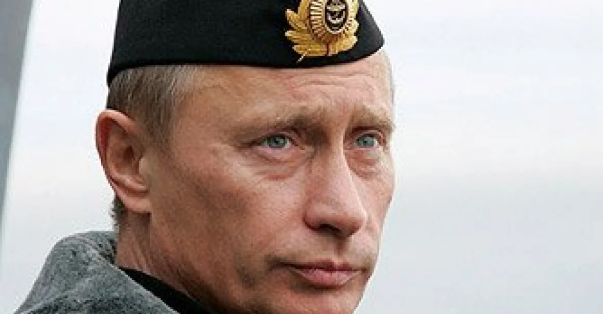 „Putin nemá vojenské zkušenosti. Je z KGB, zneužívá teror,“ říká profesor Galeotti