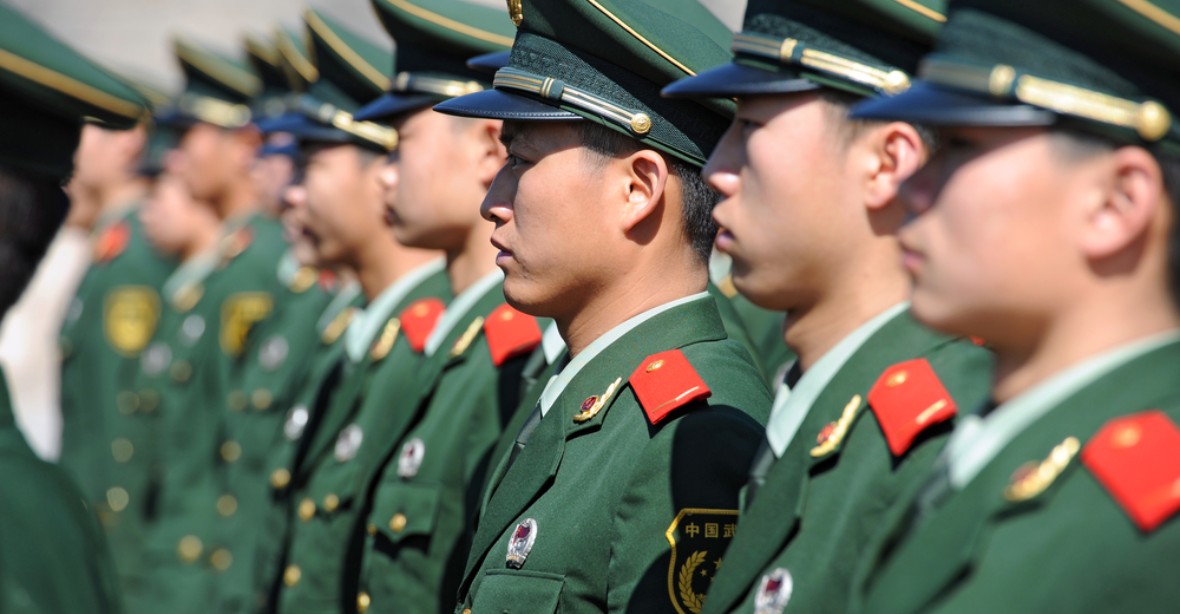 Čína se připravuje na válku. „Bezpečnost země je stále nejistější.“ varuje prezident Si