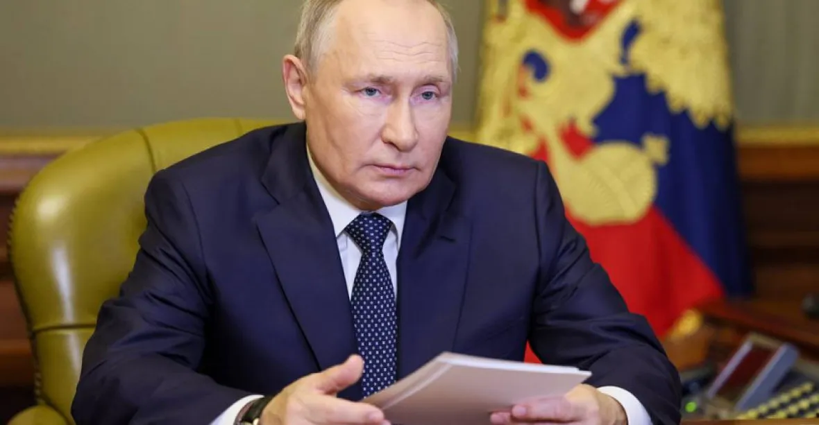 Putin na summit G20 nedorazí. Promluví jen přes video