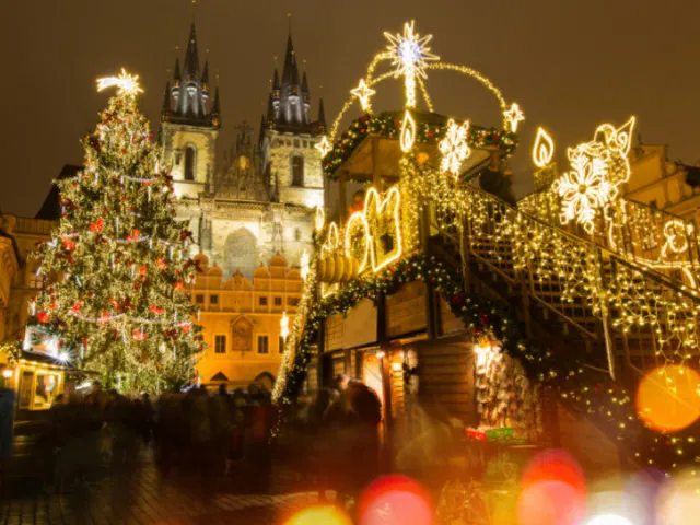 „Zimní říše divů.“ CNN zařadila vánoční trhy v Praze k nejlepším na světě