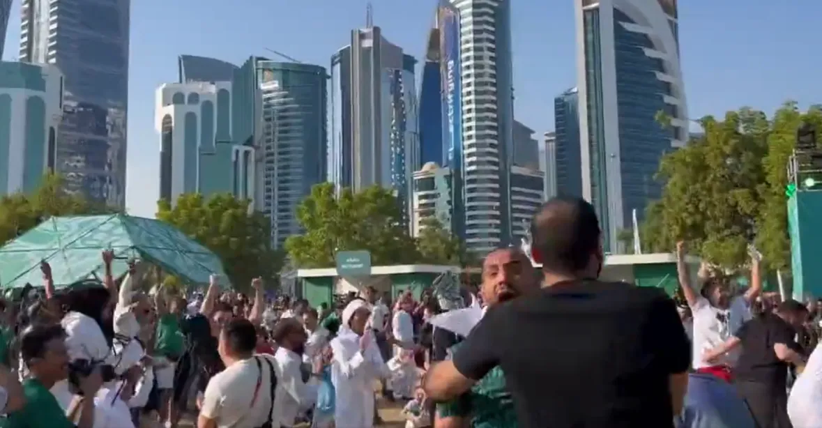 VIDEO: Saúdská Arábie pláče štěstím a zpívá. Porazila 2:1 favorizovanou Argentinu