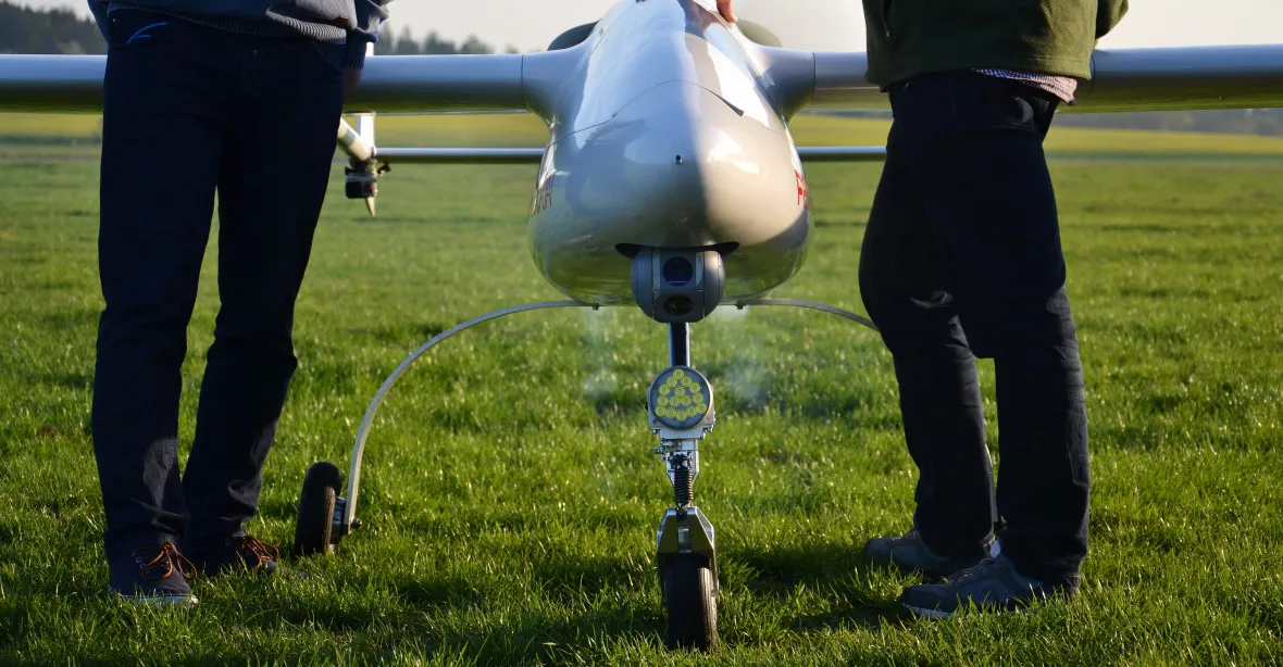 Lucembursko dodalo Ukrajině šest českých průzkumných dronů
