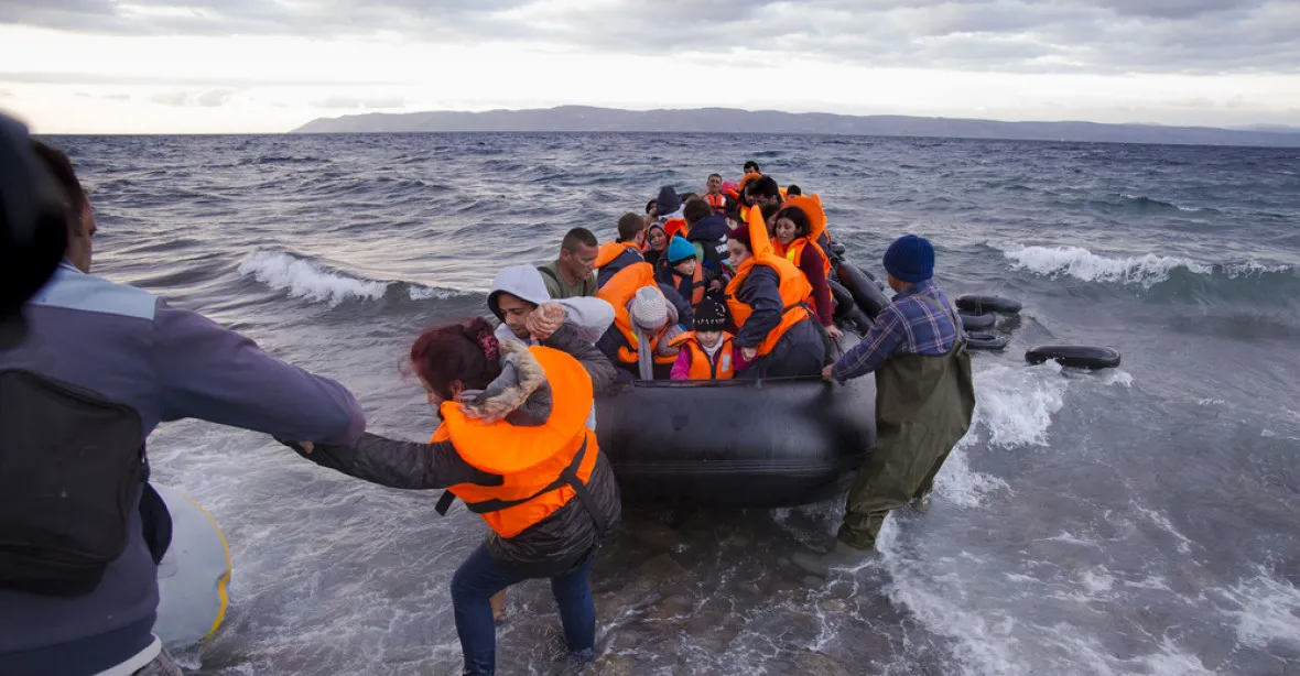 Ztroskotání u Libye. Záchranáři hlásí nejméně 73 mrtvých migrantů