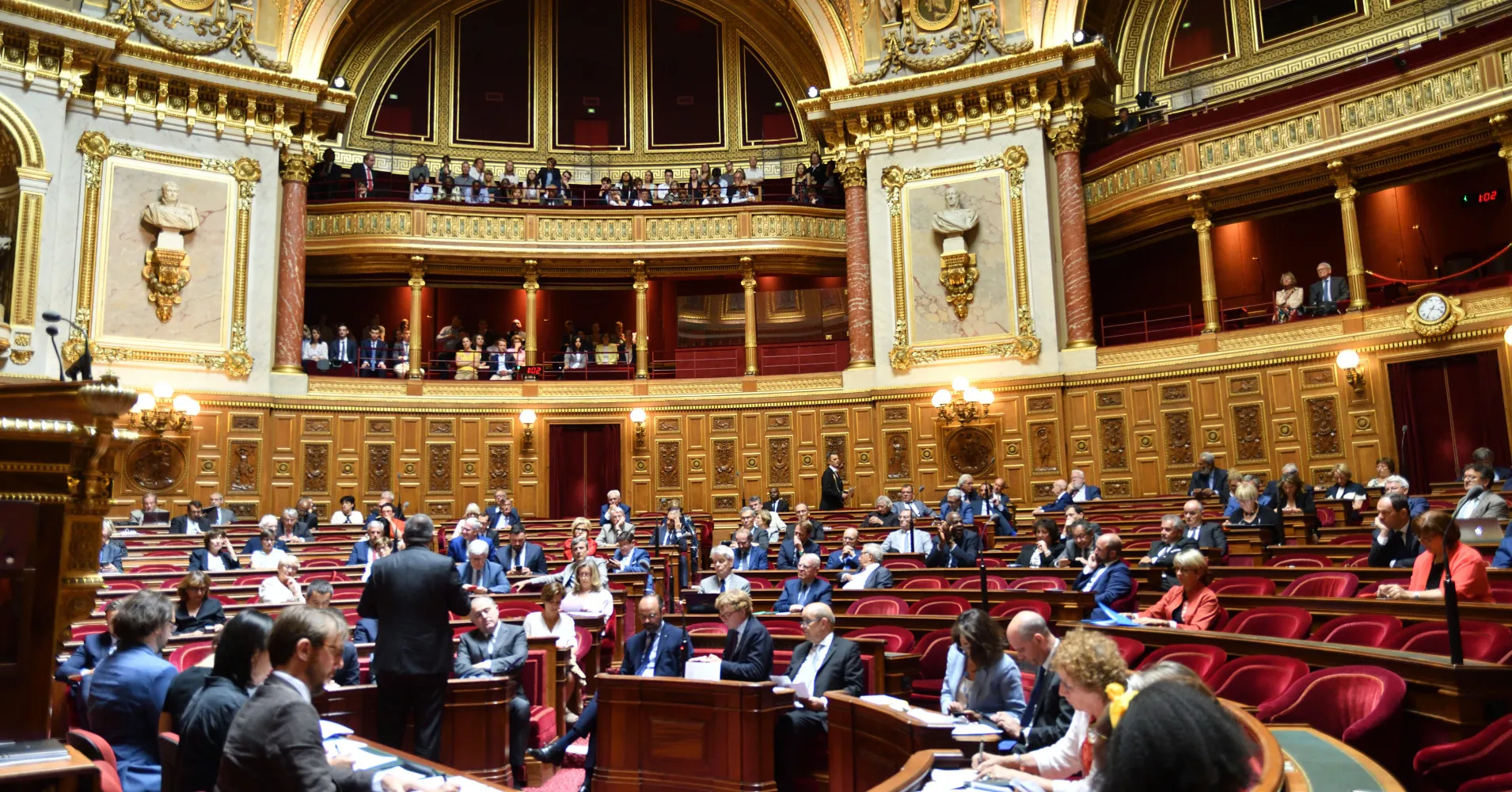 Les législateurs français veulent destituer le gouvernement sur la réforme des retraites