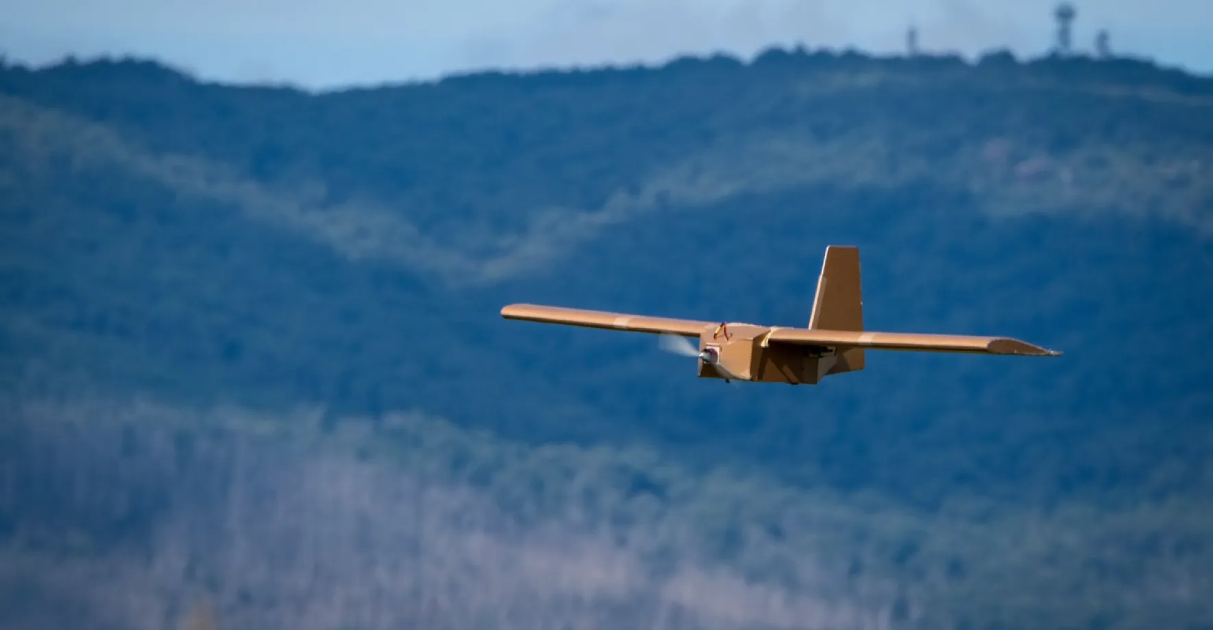 Drony poskládané z kartonu pouští bomby na Rusy. „Způsobují nepříteli velké škody“