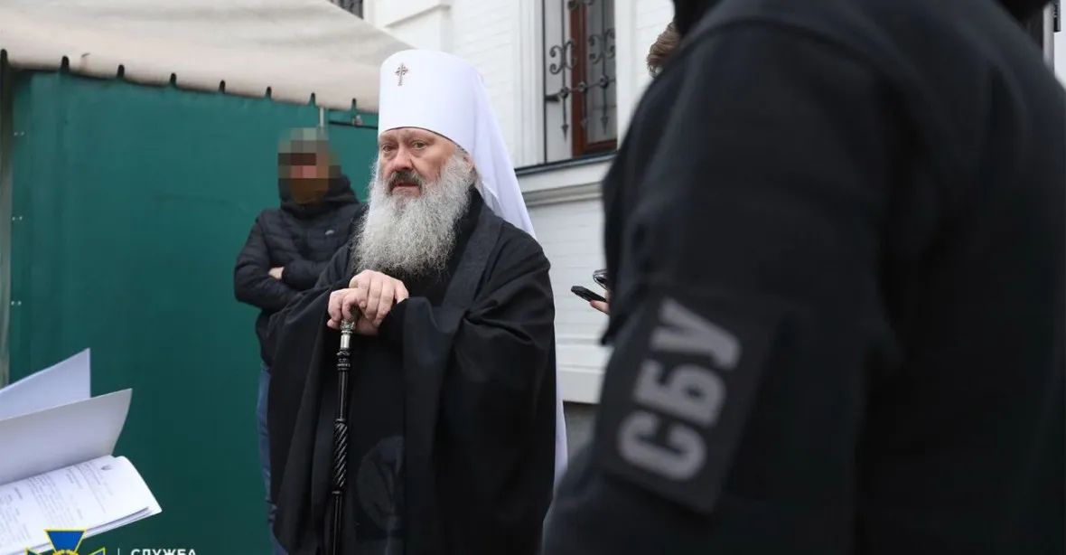 VIDEO: Ukrajinský duchovní musí kvůli ospravedlňování ruské agrese do domácího vězení