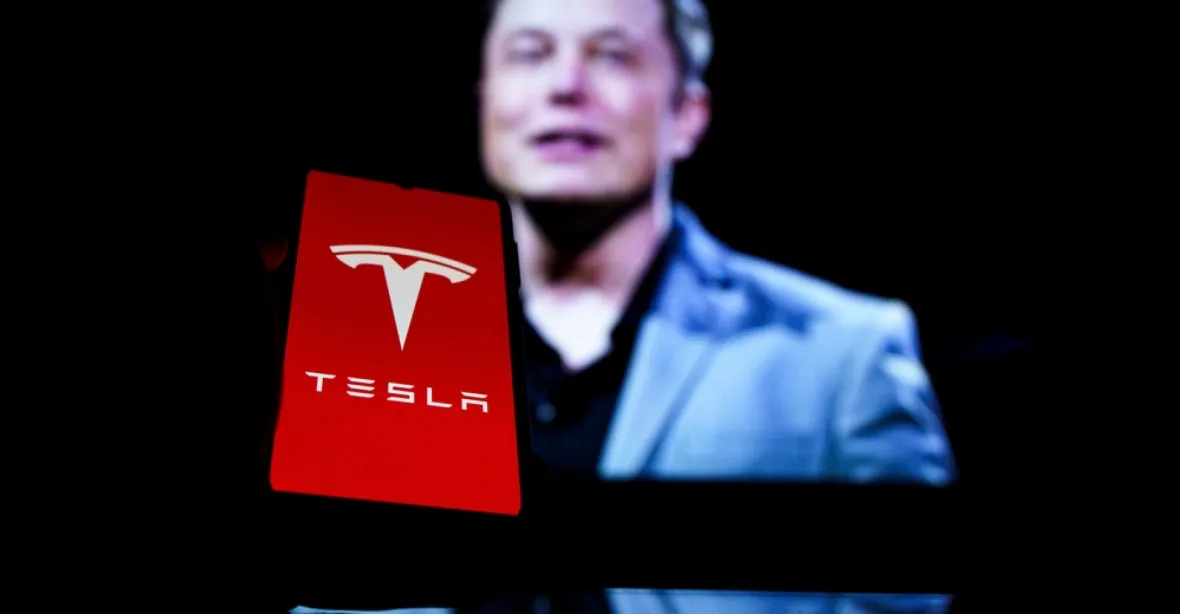 Automobilka Tesla postaví v Šanghaji novou továrnu na baterie