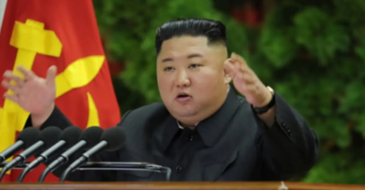 Schovejte se, Kim vypálil raketu, varovalo Japonsko obyvatele