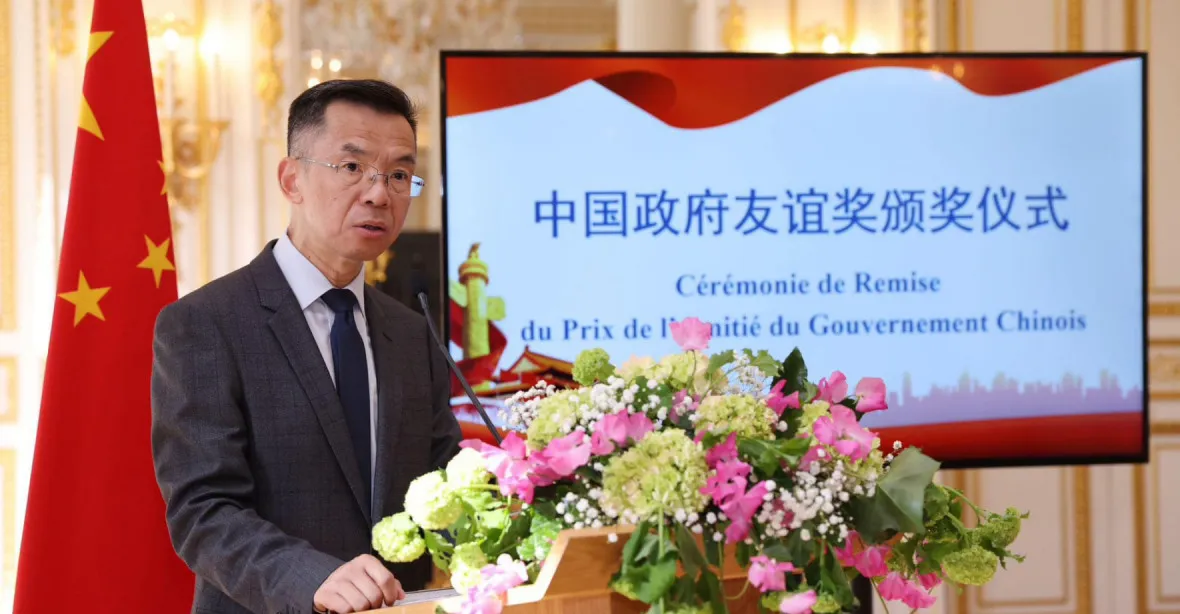 Čína žehlí výroky svého velvyslance, uznává země vzniklé po rozpadu SSSR