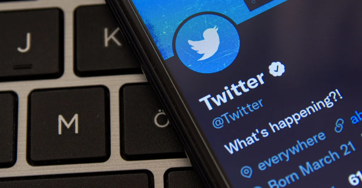 Twitter na žádost turecké vlády cenzuroval před prezidentskými volbami některé příspěvky