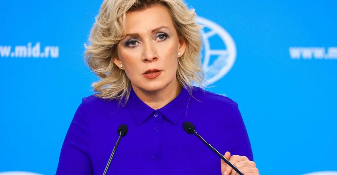 „Vydírání na státní úrovni.“ Mluvčí ruské diplomacie se obula do Česka