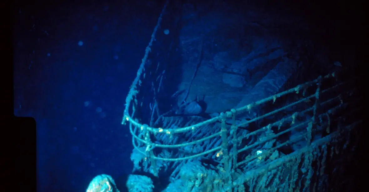 U vraku Titaniku zmizela turistická ponorka. Údaje o posádce nejsou jasné