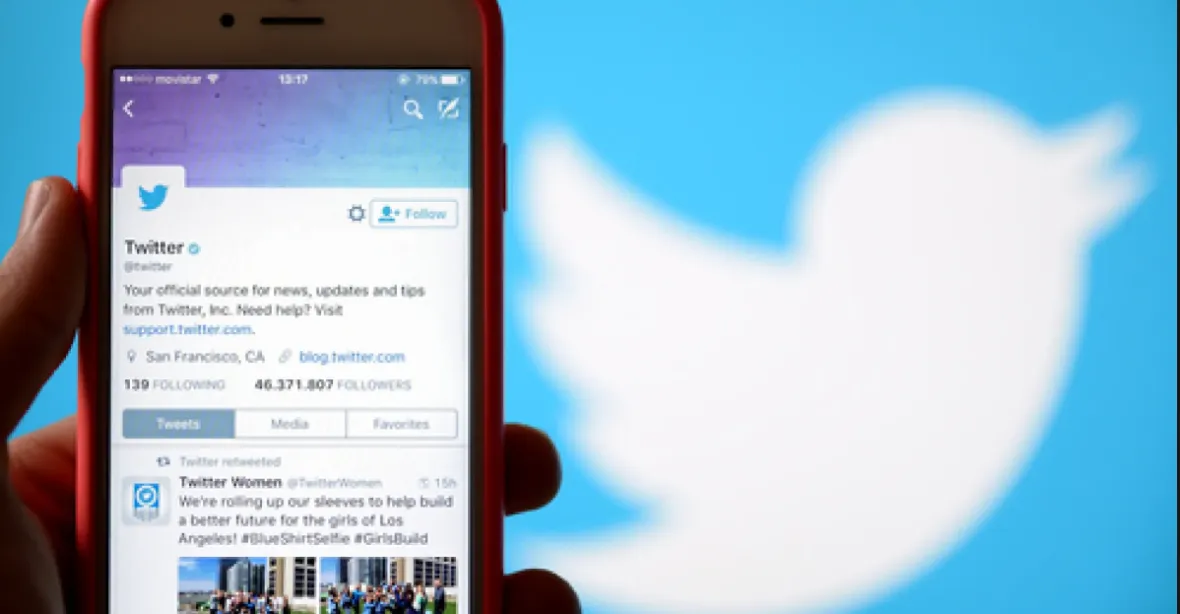 Twitter dočasně zavedl limit na počet příspěvků, které si lze za den zobrazit