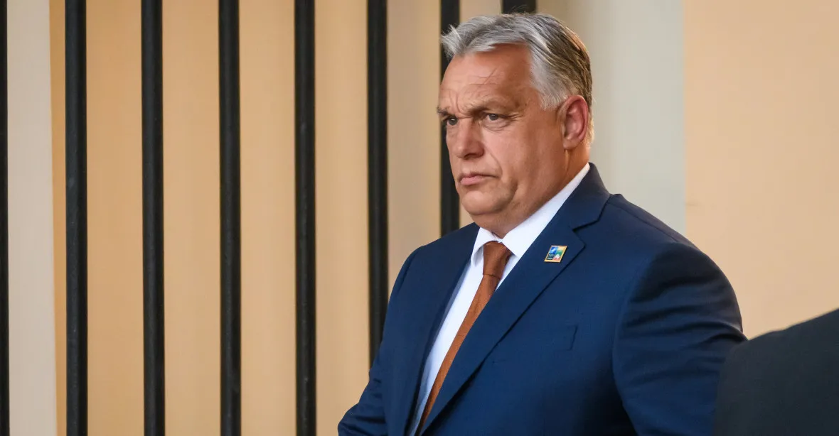 Češi přešli v EU na stranu federalistů, hodnotil Orbán postoje V4 k suverenitě