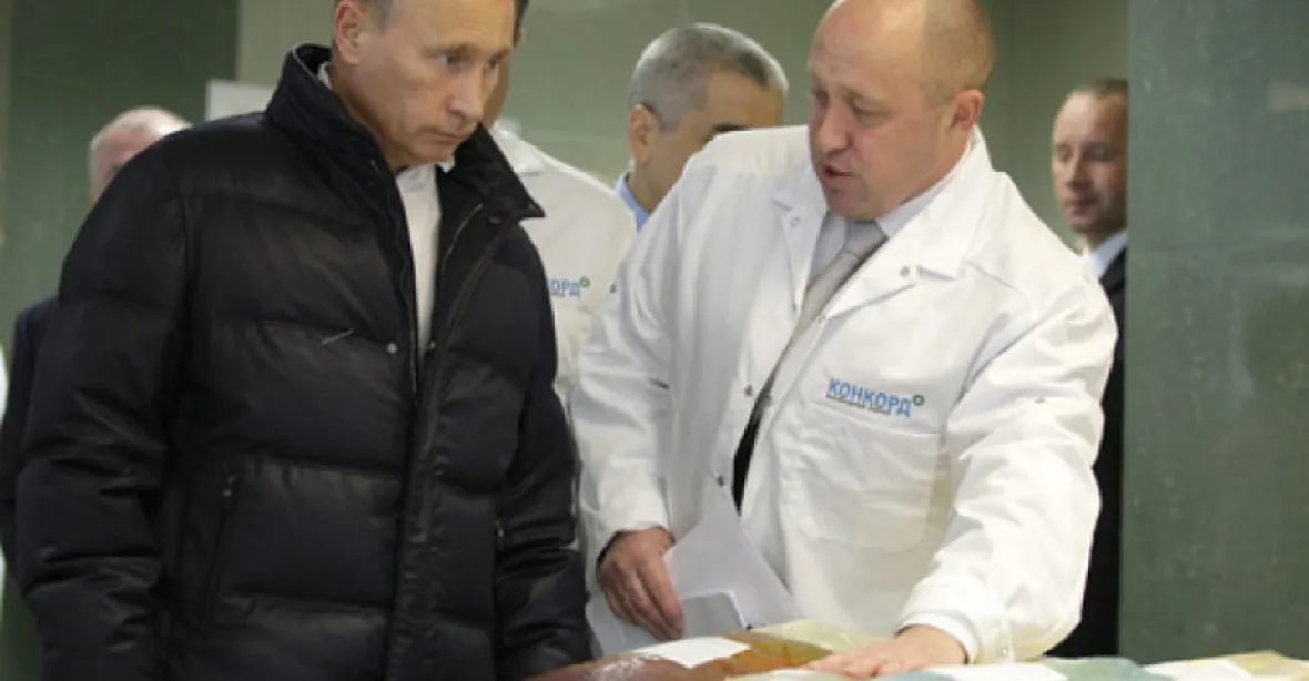 Putin se nezúčastní Prigožinova pohřbu. Hřbitov v Petrohradě střeží policie