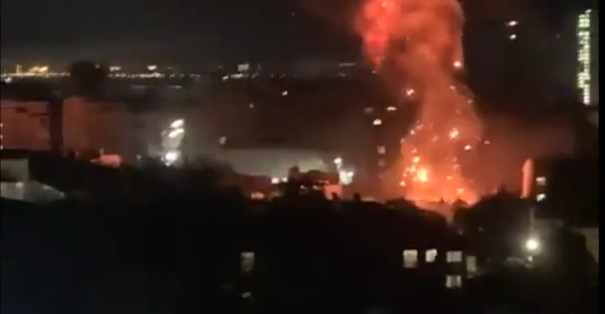 Drony útočí na Ukrajinu i Rusko. Výbuchy hlásí Moskva, Rostov i přístav na Dunaji