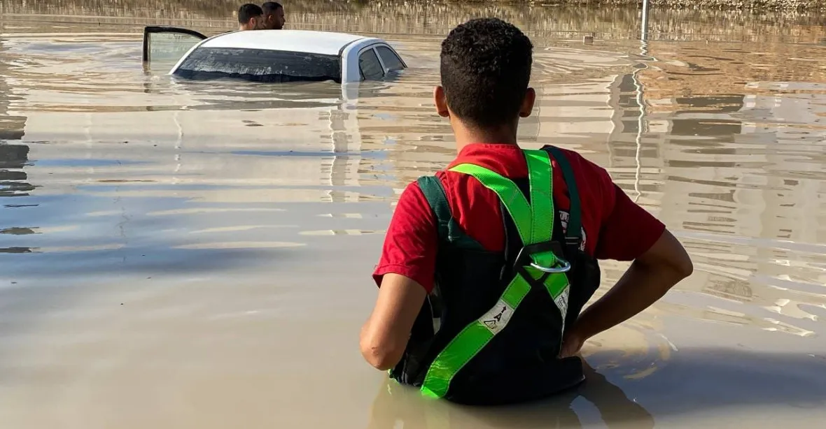 VIDEO: Hrozivé záplavy v Libyi. Mrtvých už jsou tisíce