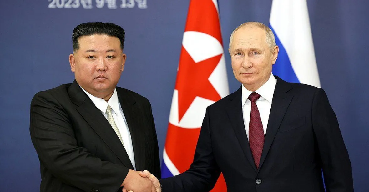 KLDR stojí za Putinem a všemi jeho rozhodnutími, řekl Kim