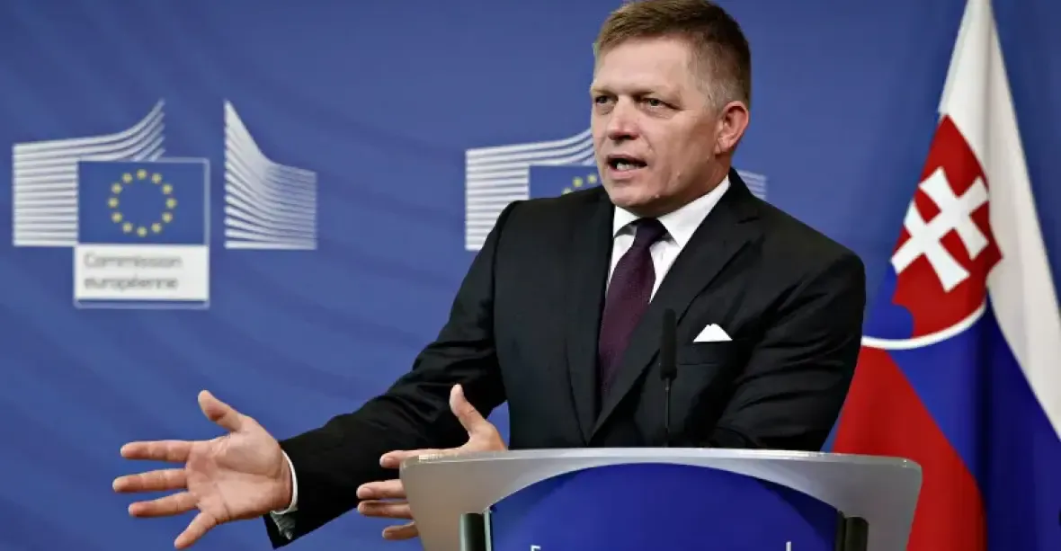 V EU trestají Směr za suverénní názory, řekl Fico. Zmínil i „ukrajinské fašisty“