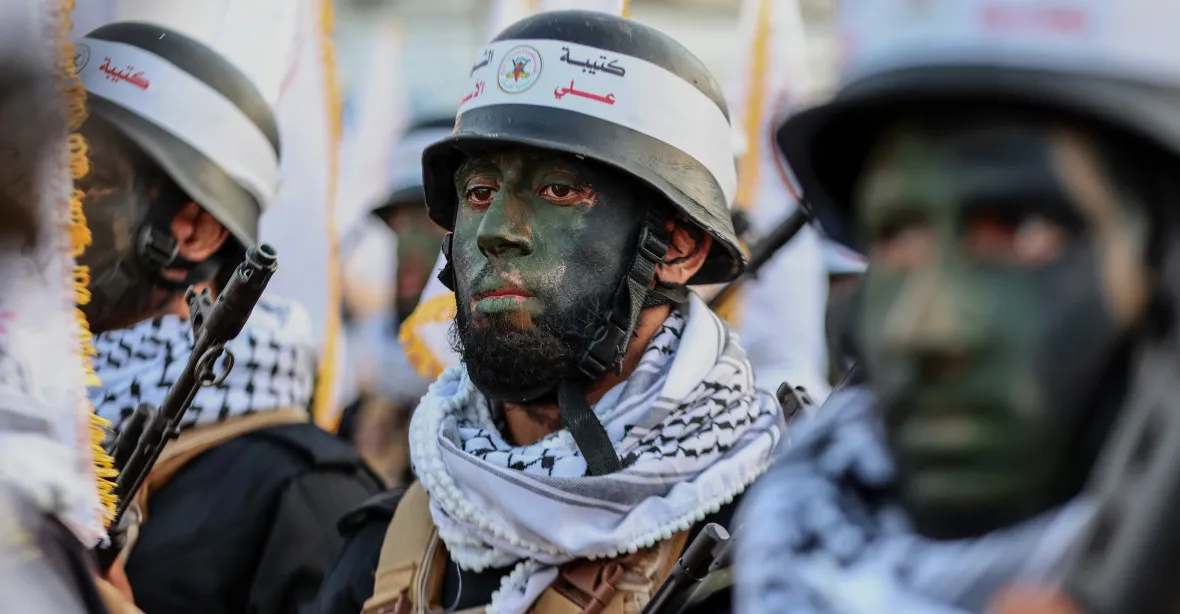 Bez strachu a bez emocí. Teroristi z Hamásu se před útokem „sjeli“ drogou džihádistů