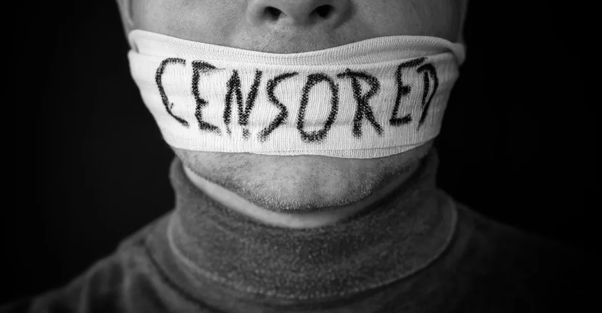 „Nepotlačujte svobodnou diskusi.“ Deklaraci proti cenzuře podepsaly desítky intelektuálů
