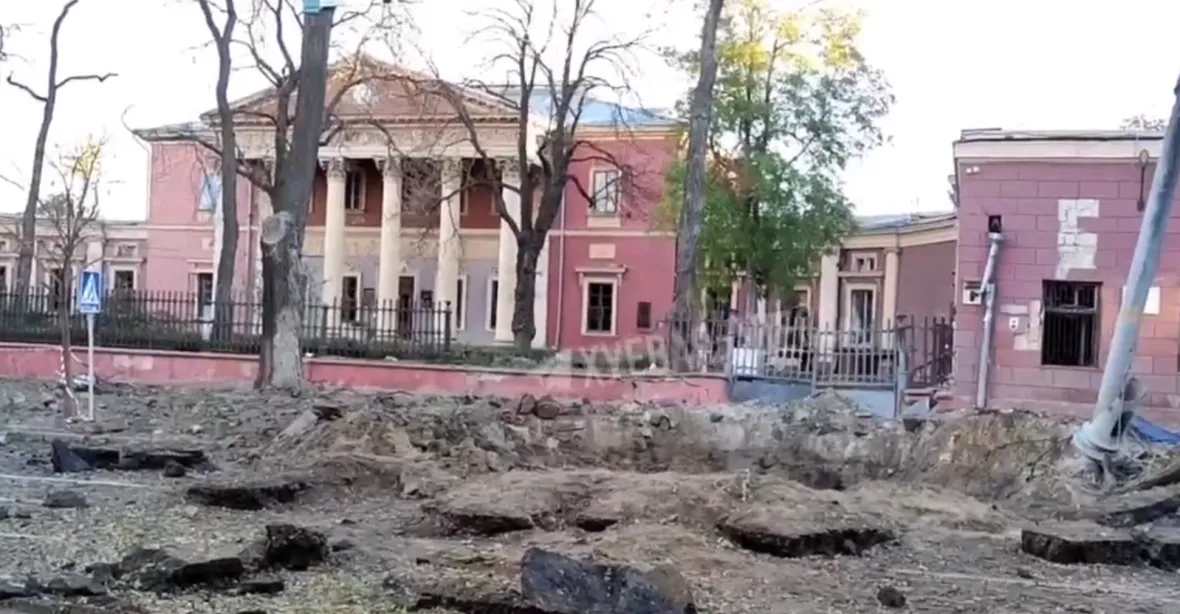 Rusové při raketovém útoku v Oděse poničili muzeum, pět lidí bylo zraněno