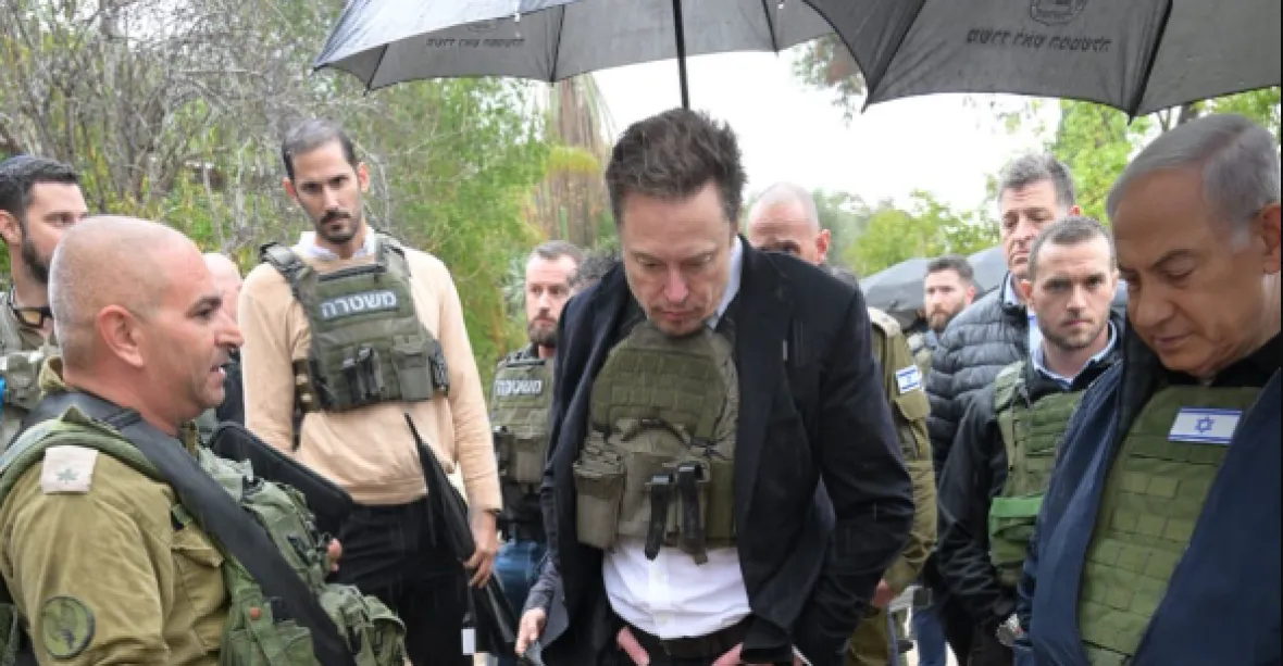 Musk navštívil v Izraeli s Netanjahuem jeden z kibuců, v němž vraždil Hamás