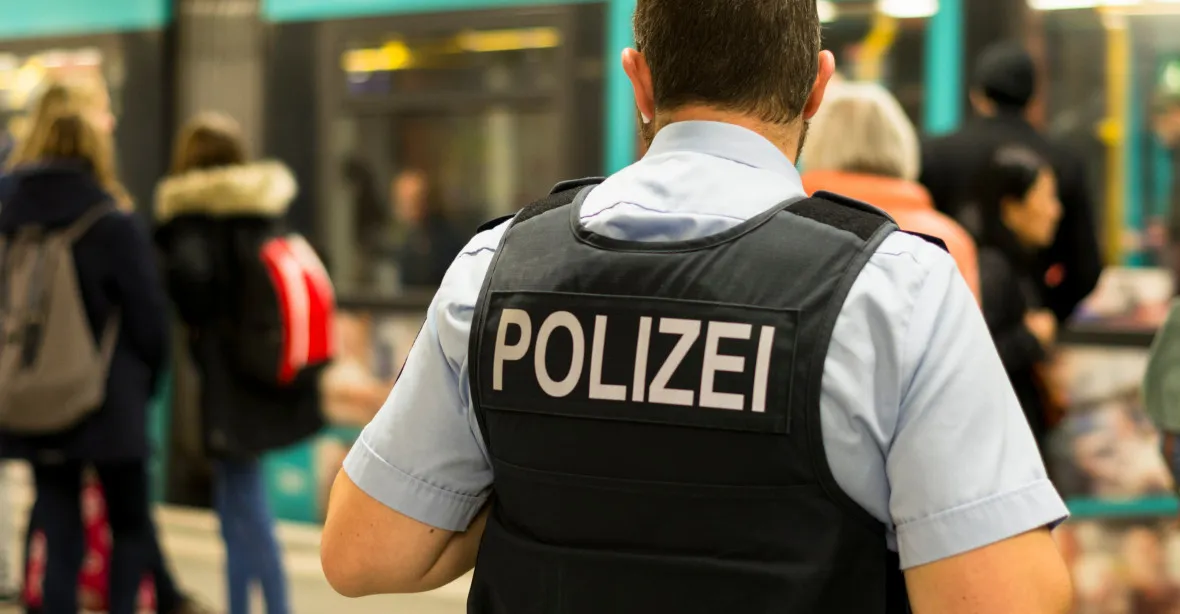 Německu hrozí každým dnem teroristický útok, varuje šéf kontrarozvědky