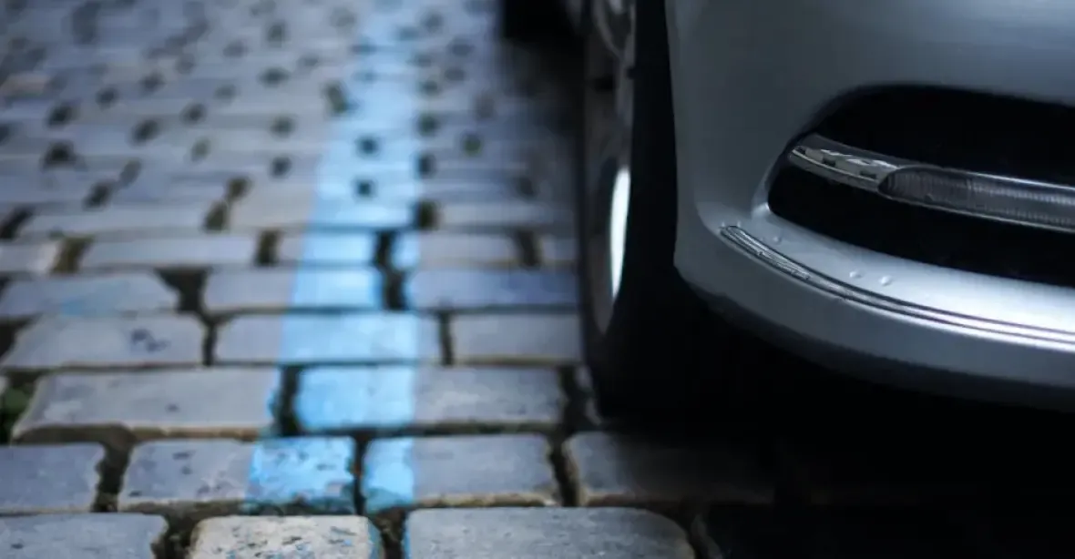 Praha změní parkovací zóny: zavede povolení pro zásobování a celoměstskou kartu