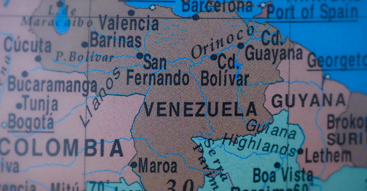 Napětí mezi Guyanou a Venezuelou. V době sporu o území se ztratil vrtulník guyanské armády