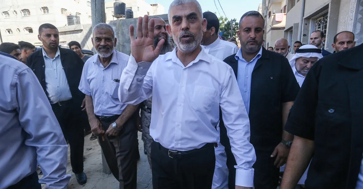 Izraelský terč číslo jedna. Velitel Hamásu Sinvár zřejmě využil k útěku humanitární koridor