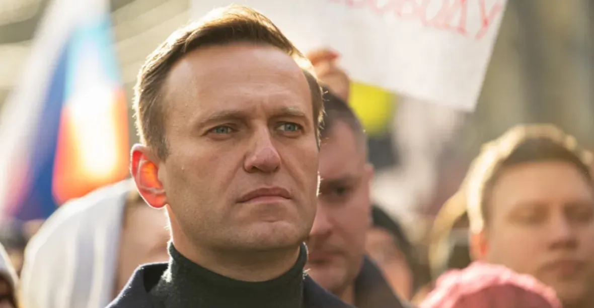 V ruském gulagu zemřel Putinův kritik Alexej Navalnyj. Byl zavražděn, zní ze světa
