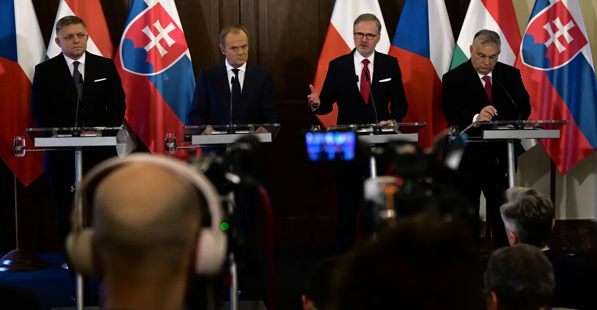 Ostrý Fico a neshoda Orbána s Fialou. Napětí mezi premiéry V4 bylo patrné