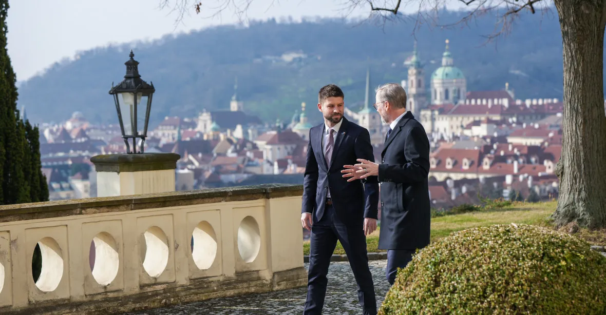 Fiala v Praze přijal lídra slovenské opozice, vztahy označil za výborné
