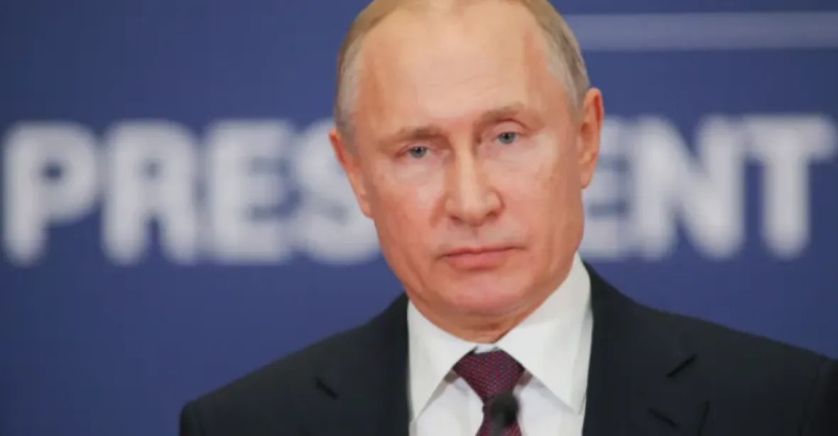 Rusko se ubírá správnou cestou, řekl Putin po skončených volbách