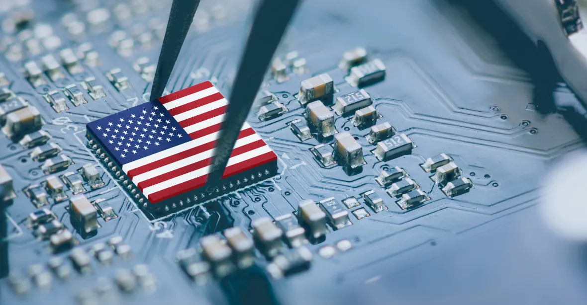 Obří dotace od vlády USA. Intel dostane téměř 20 miliard dolarů na výrobu čipů